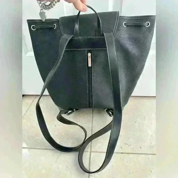 Esprit 90’s Faux Leather Backpack - Picture 2 of 10